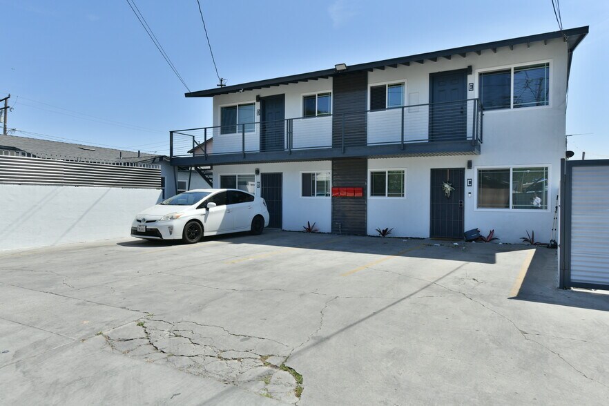 6221 Corona Ave, Bell, CA à vendre - Photo du bâtiment - Image 2 de 65