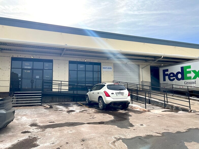 240-2525 W 5th / Bryant St, Denver, CO à louer - Photo du bâtiment - Image 3 de 5