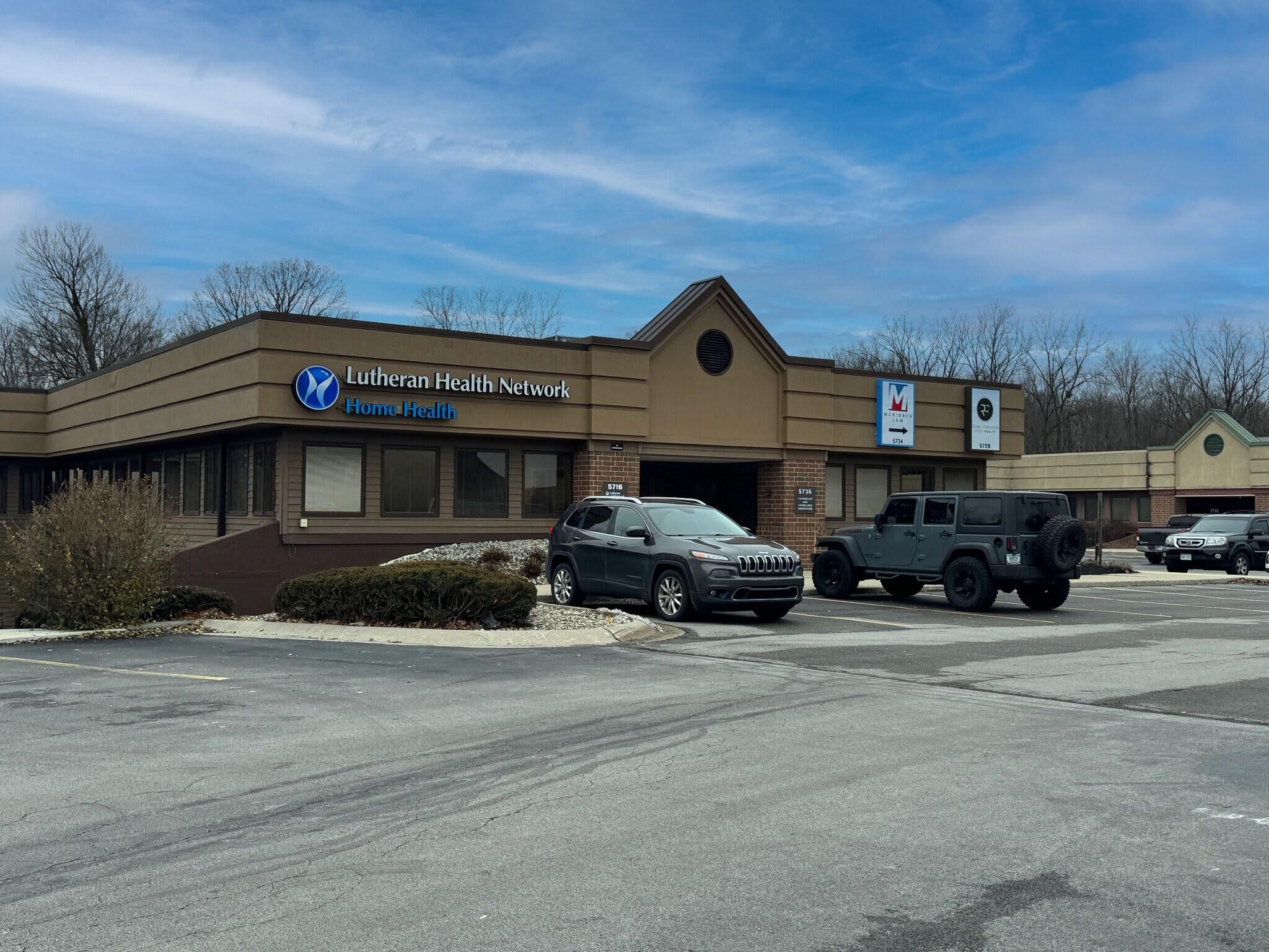 5716-5738 Coventry Ln, Fort Wayne, IN for sale Building Photo- Image 1 of 10