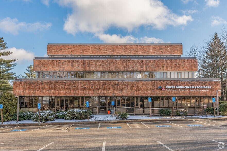 100 Foden Rd, South Portland, ME for lease - Building Photo - Image 2 of 8