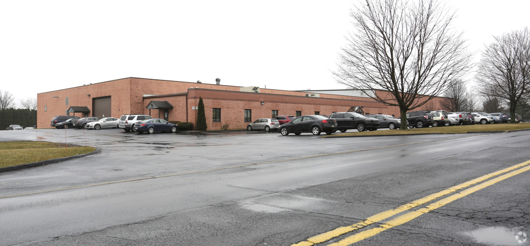 2 Danforth Dr, Palmer Township, PA for lease Primary Photo- Image 1 of 7