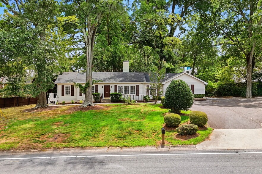 255 Norcross St, Roswell, GA for lease - Building Photo - Image 1 of 33