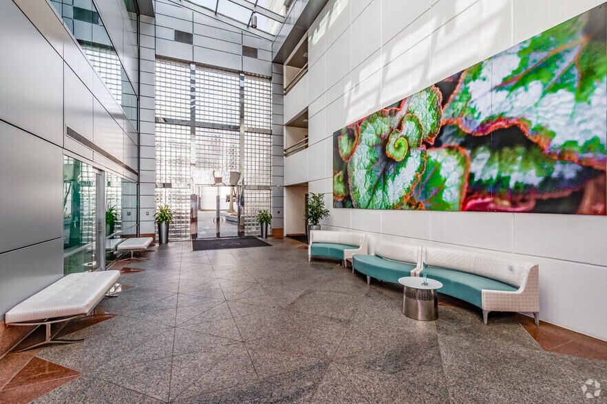 8280 Willow Oaks Corporate Dr, Fairfax, VA à louer - Photo intérieure - Image 2 de 12