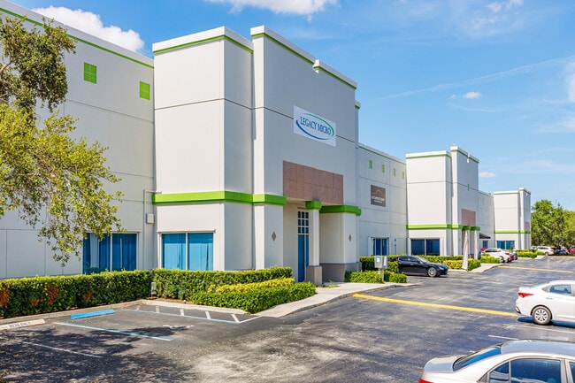 More details for 3030-3044 SW 42nd St, Fort Lauderdale, FL - Industrial for Lease