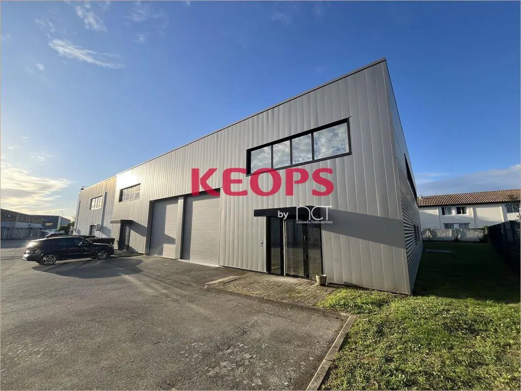 Flex in Toulouse for lease Building Photo- Image 1 of 8