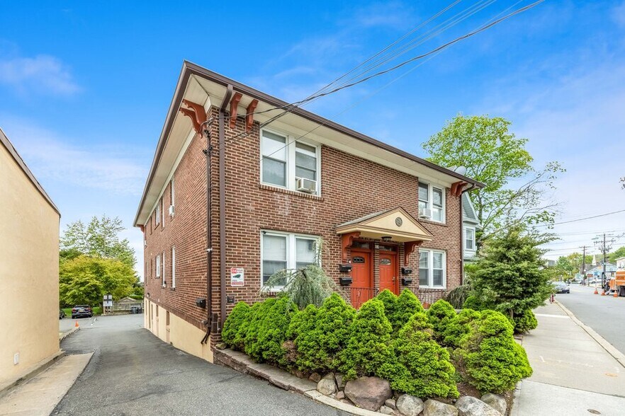 63 Valley Rd, Clifton, NJ à vendre - Photo du bâtiment - Image 3 de 7