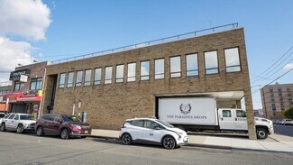 Plus de détails pour 175-11 148th Rd, Jamaica, NY - Bureau à louer