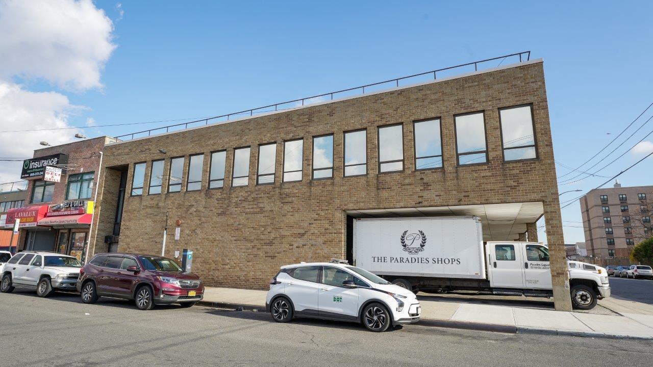 175-11 148th Rd, Jamaica, NY for lease Building Photo- Image 1 of 11