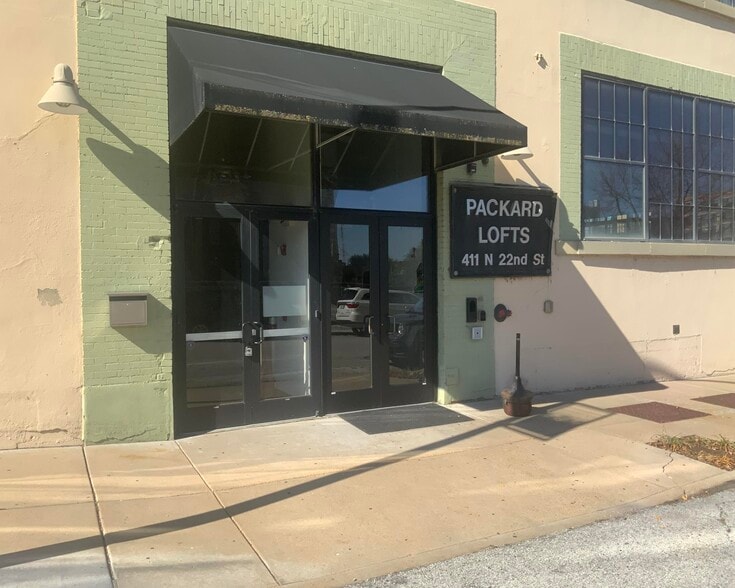 2201 Locust St, Saint Louis, MO for sale - Building Photo - Image 2 of 22