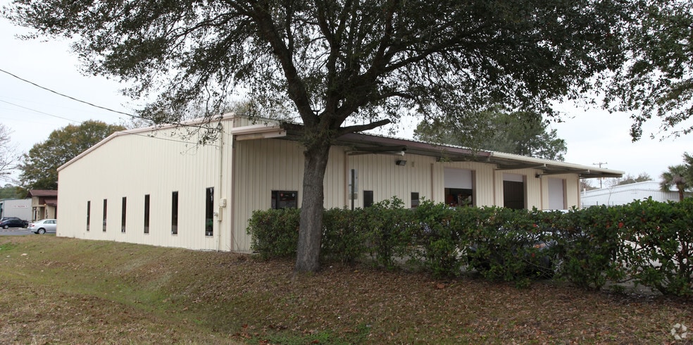 4521 Sunbeam Rd, Jacksonville, FL for sale - Building Photo - Image 1 of 6
