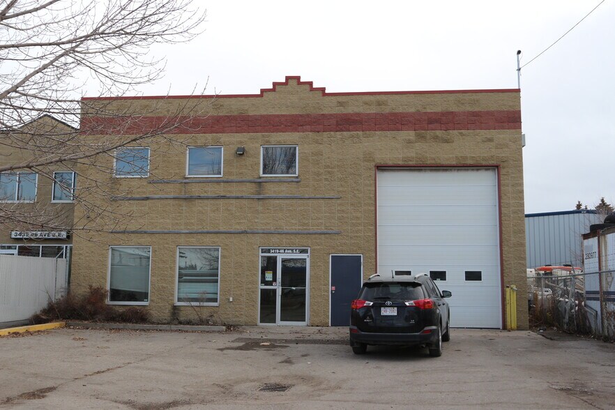 3419 46th Ave SE, Calgary, AB for sale - Building Photo - Image 1 of 1