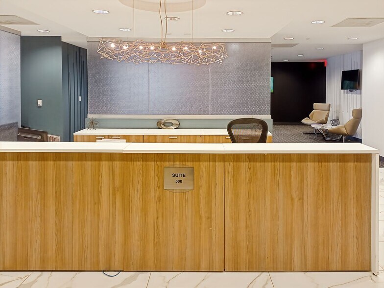 1050 Connecticut Ave NW, Washington, DC à louer - Photo intérieure - Image 3 de 12