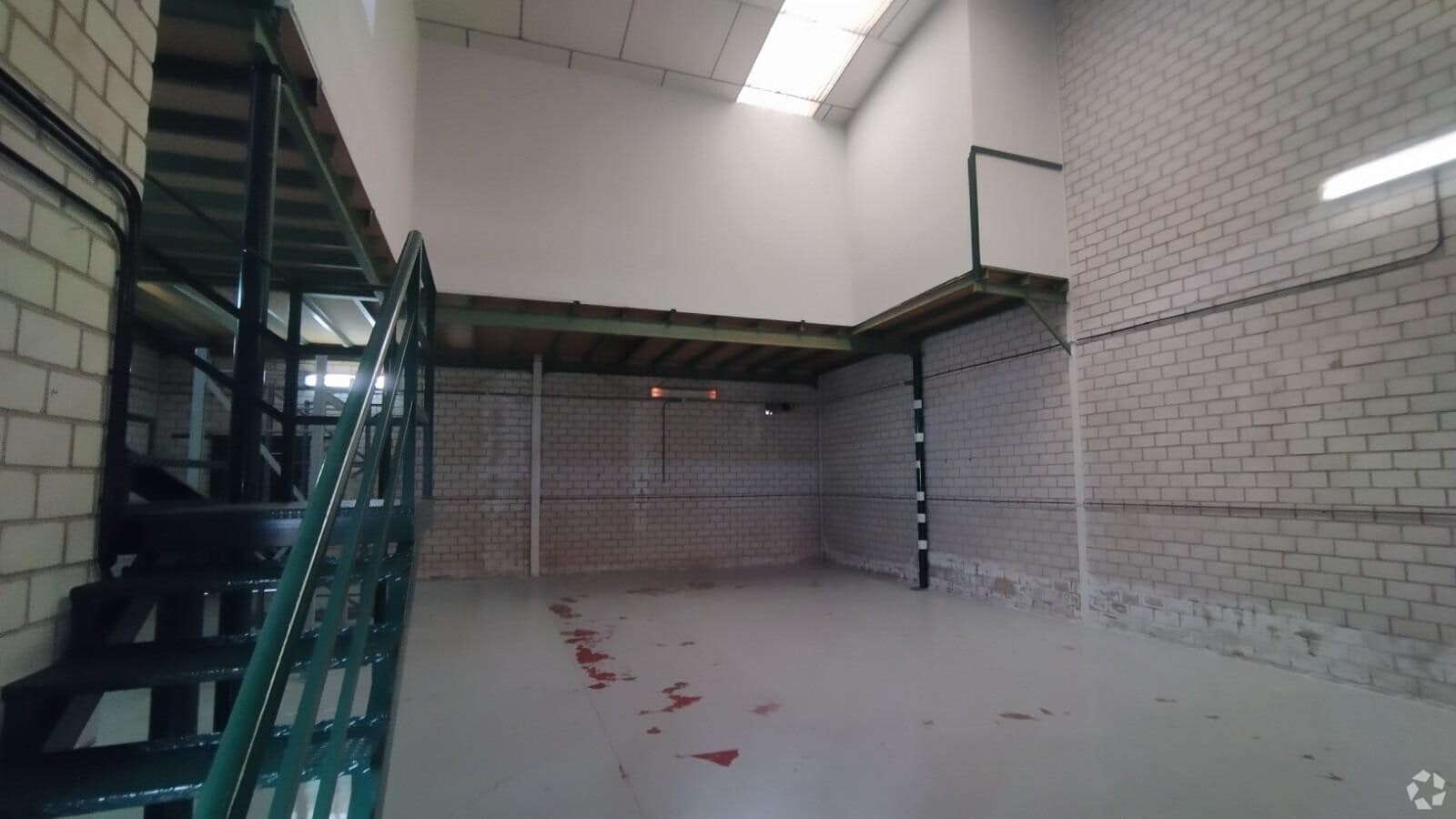 Valdemoro, MAD 28343 - - - Interior Photo - Image 2 of 10