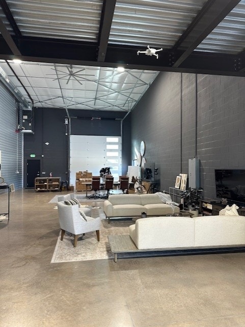 529 SH 46 E, Boerne, TX 78006 - Unité A05 - - Photo intérieure - Image 2 of 7