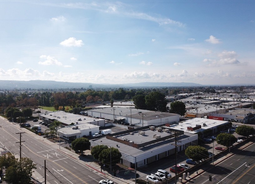 1274 E Cypress St, Covina, CA à vendre - Photo du bâtiment - Image 3 de 6