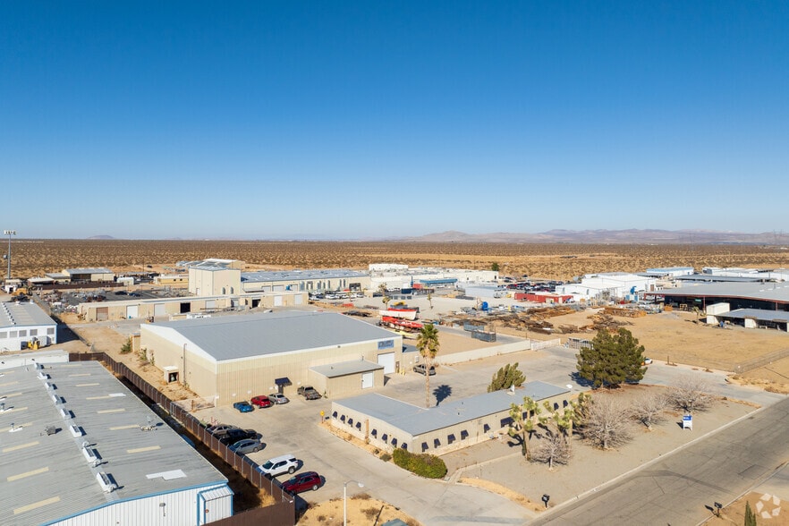 17260 Muskrat Ave, Adelanto, CA for sale - Building Photo - Image 1 of 13