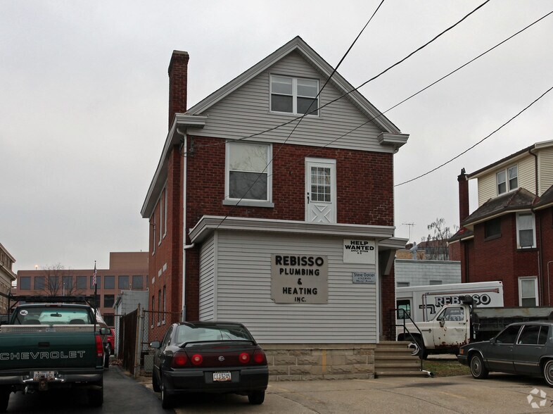 4626 Station Ave, Cincinnati, OH à vendre - Photo du bâtiment - Image 2 de 2