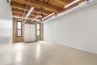 1046 W Kinzie St, Chicago, IL à louer Photo intérieure- Image 2 de 9