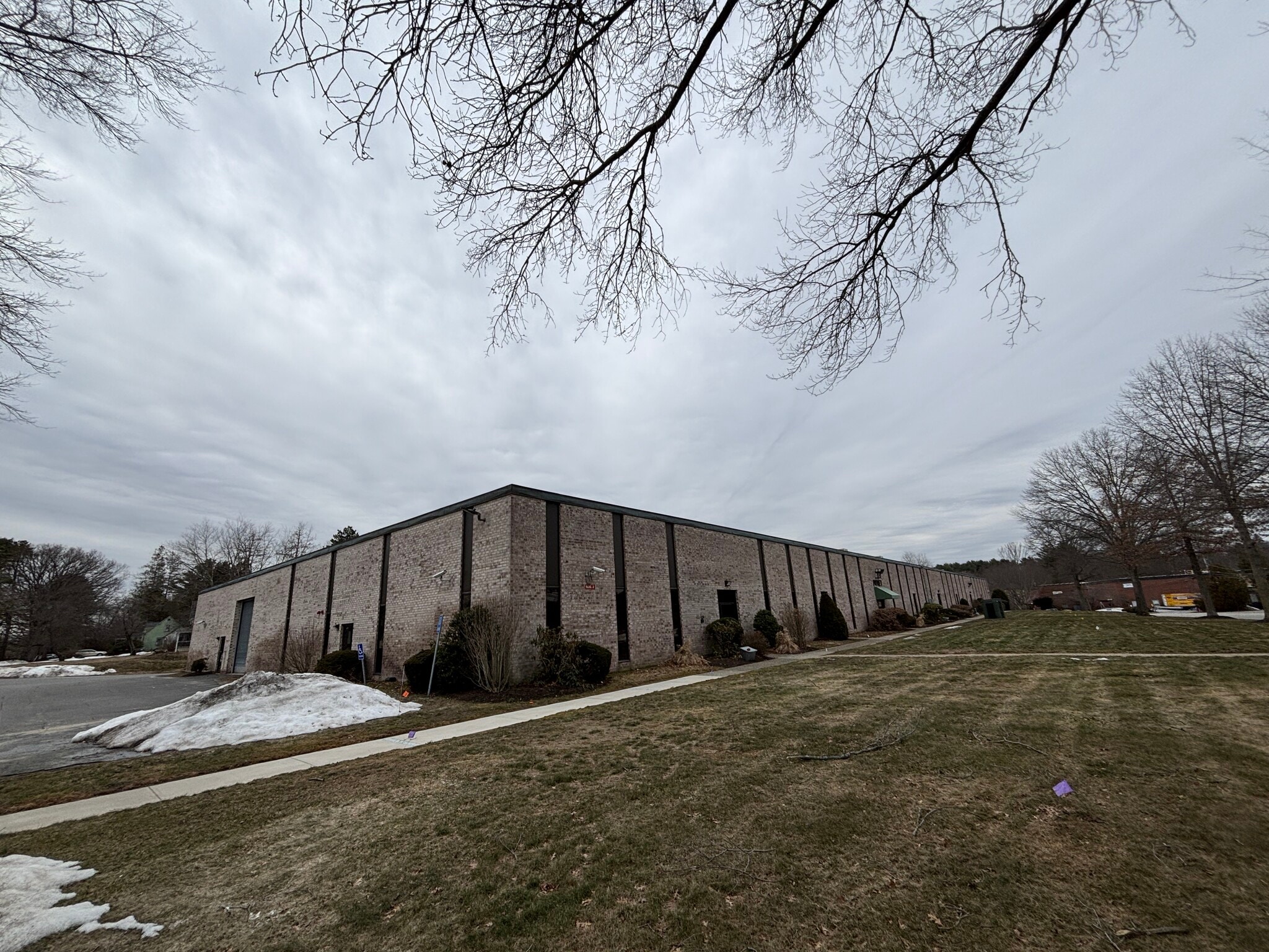 2-8 Craig Rd, Acton, MA for lease Primary Photo- Image 1 of 9