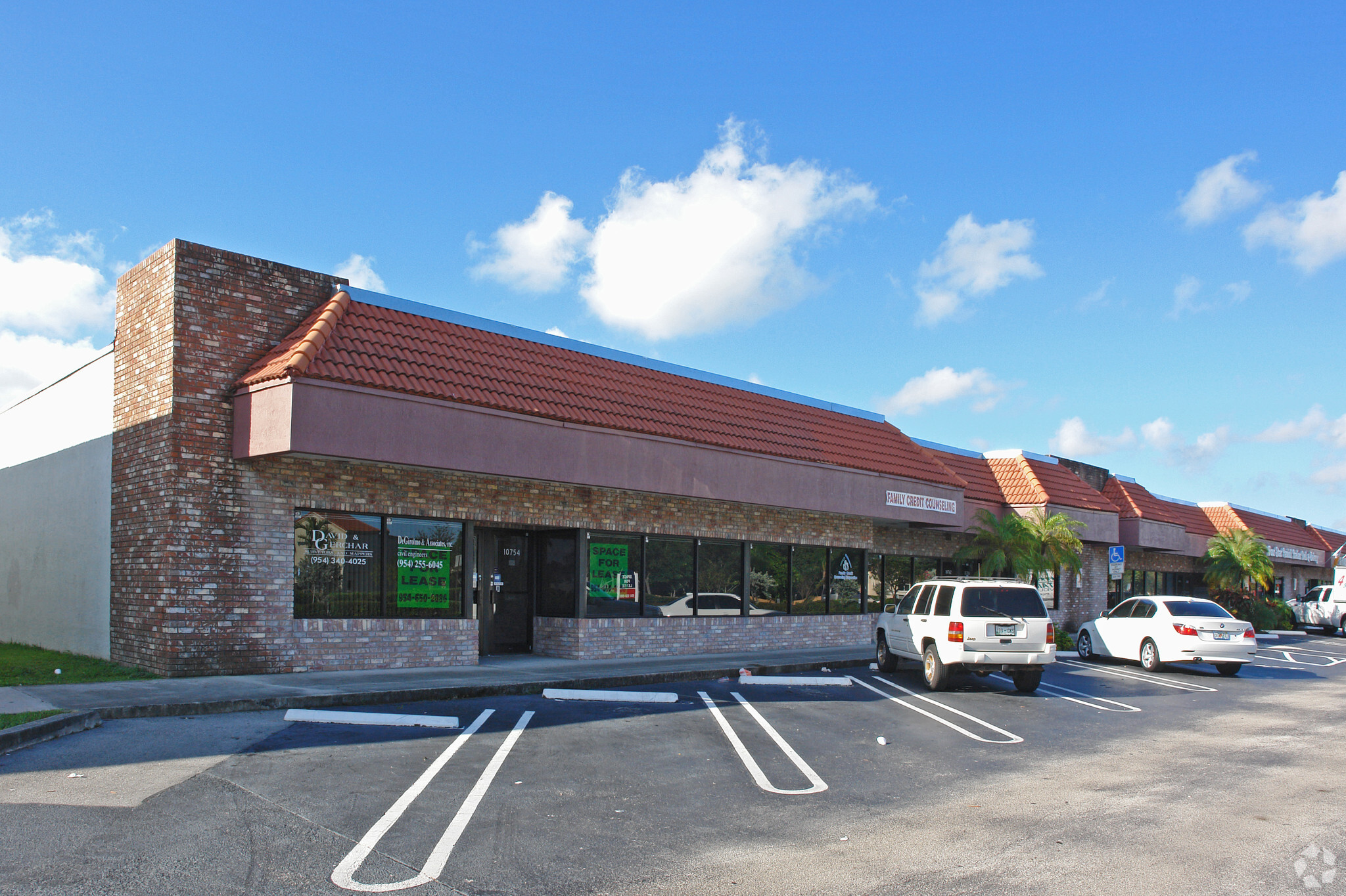 10750-10806 Wiles Rd, Coral Springs, FL for lease Primary Photo- Image 1 of 4