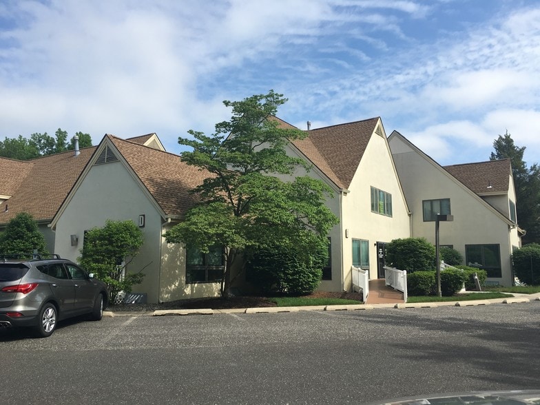 30 Jackson Rd, Medford, NJ for lease - Building Photo - Image 3 of 5
