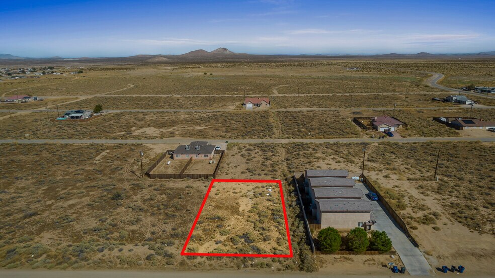 19660 98th St, California City, CA à vendre - Photo du bâtiment - Image 1 de 7