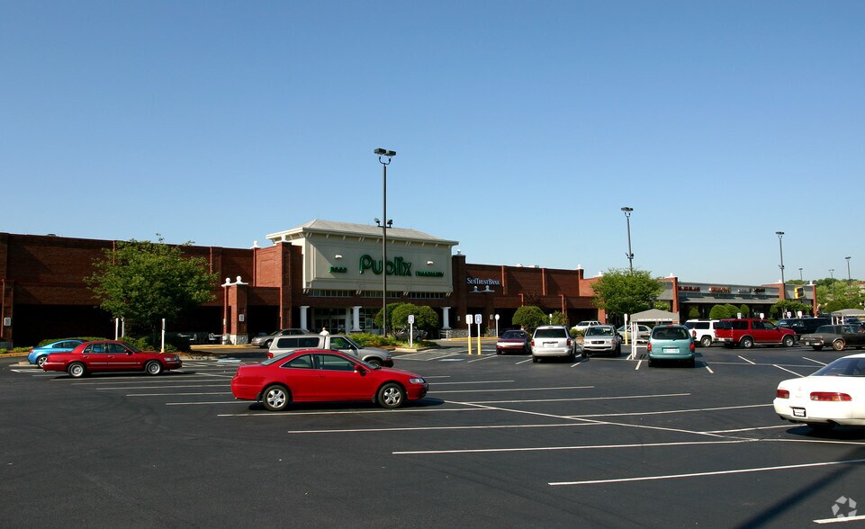 2750 Buford Hwy, Duluth, GA à louer - Photo du bâtiment - Image 3 de 14