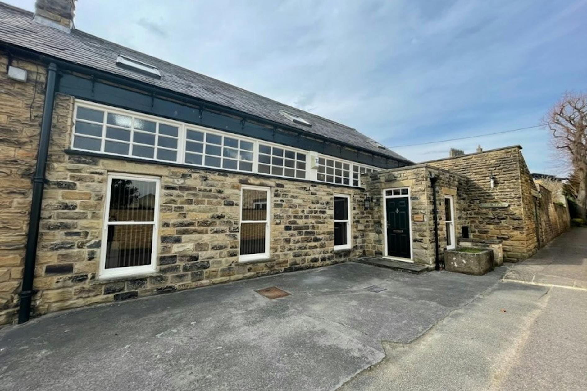 Clifford Rd, Boston Spa for sale Building Photo- Image 1 of 9