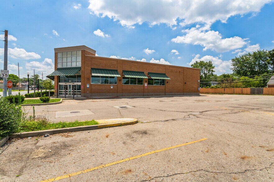 3093 Cleveland Ave, Columbus, OH à vendre - Photo du bâtiment - Image 2 de 34