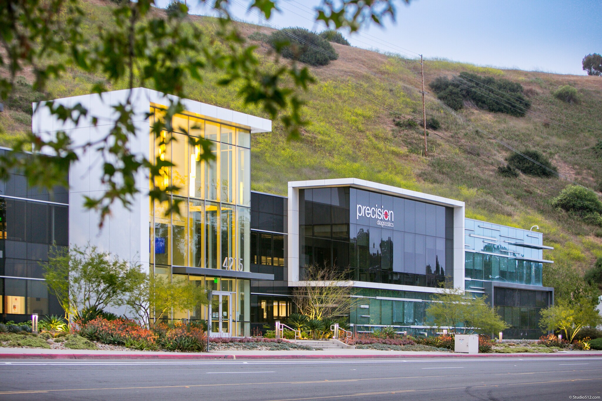 4215 Sorrento Valley Blvd, San Diego, CA for lease Building Photo- Image 1 of 13