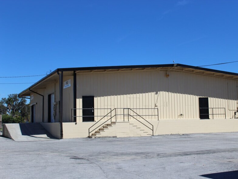 920 E 124th Ave, Tampa, FL à louer - Photo du bâtiment - Image 2 de 9