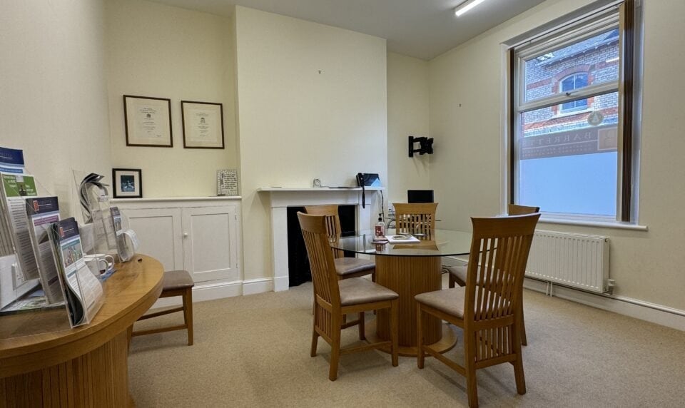 20-26 Union St, Newton Abbot à vendre - Photo intérieure - Image 2 de 8