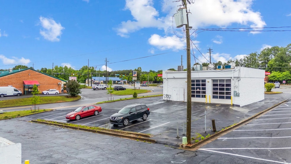 465 W Pike St, Lawrenceville, GA for sale - Building Photo - Image 3 of 4