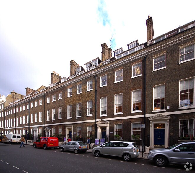 6-7 Southampton Pl, Londres à louer - Photo du bâtiment - Image 2 de 3