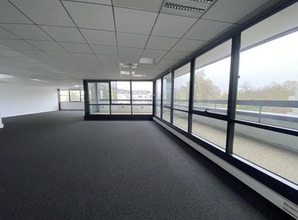 Bureau dans Chelles à vendre Photo intérieure- Image 2 de 12