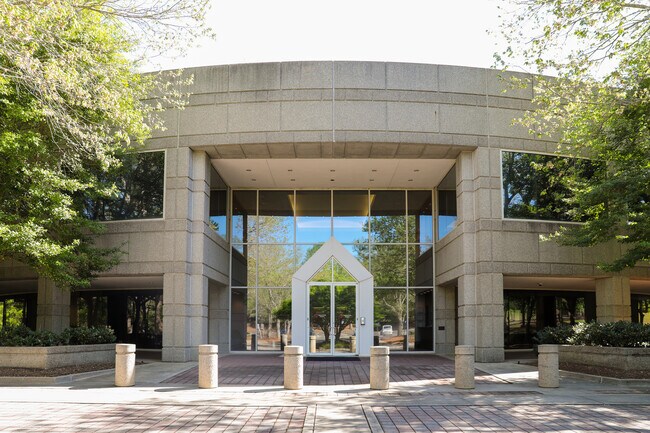 More details for 1001 Windward Concourse, Alpharetta, GA - Industrial for Lease