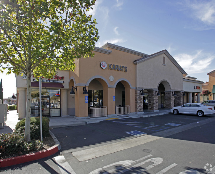 721 Sterling Pky, Lincoln, CA for lease - Primary Photo - Image 1 of 6