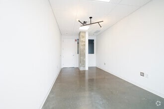 7236 St Waverly, Montréal, QC à louer Photo intérieure- Image 2 de 2