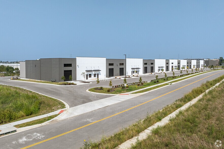 600 Maguire Boulevard, Lee's Summit, MO for lease - Building Photo - Image 3 of 5