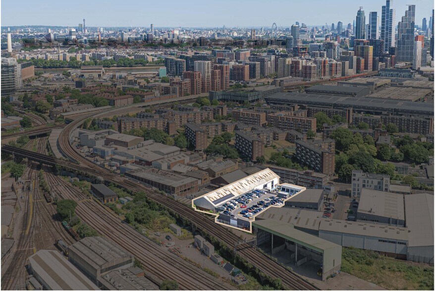 102-104 Stewarts Rd, London for lease - Building Photo - Image 2 of 3