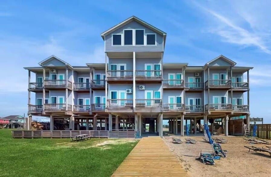 947 Barkley St, Gilchrist, TX à vendre - Photo du bâtiment - Image 2 de 24