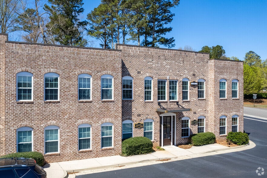 110 Samaritan Dr, Cumming, GA for lease - Building Photo - Image 3 of 4