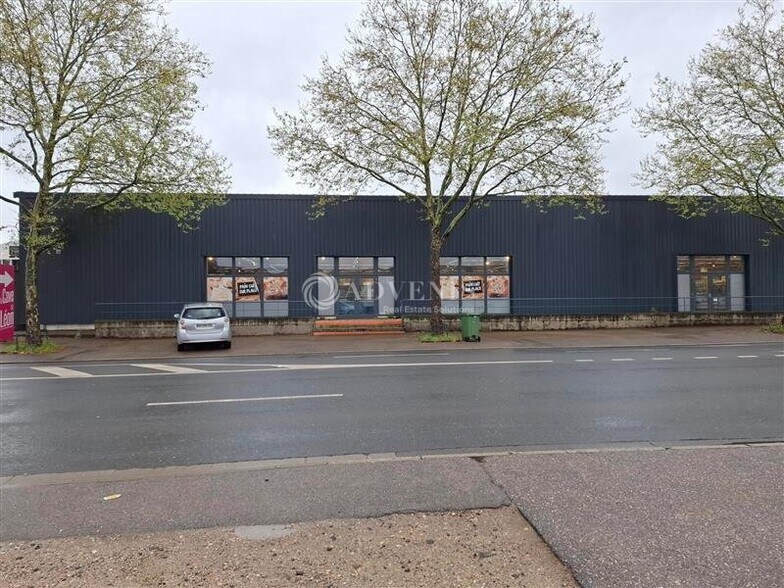 Retail in Nancy for sale - Building Photo - Image 3 of 10