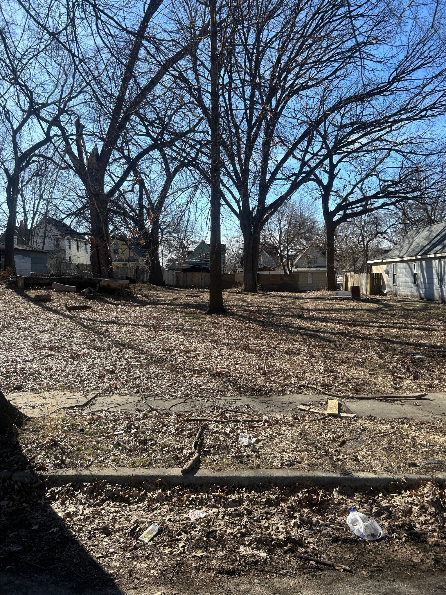 3829 Thompson Ave, Kansas City, MO for sale Primary Photo- Image 1 of 2