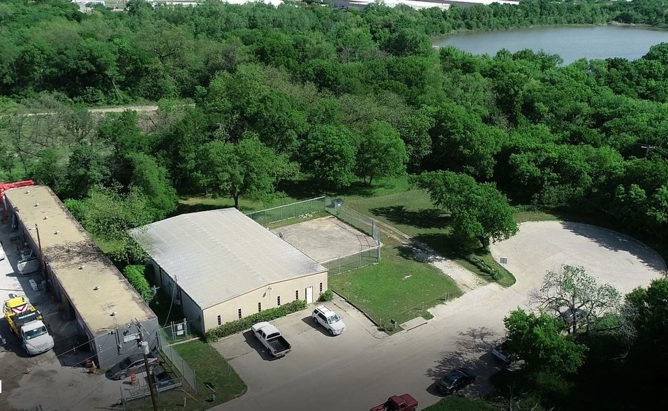 6329 Eden Dr, Haltom City, TX for lease - Building Photo - Image 1 of 5