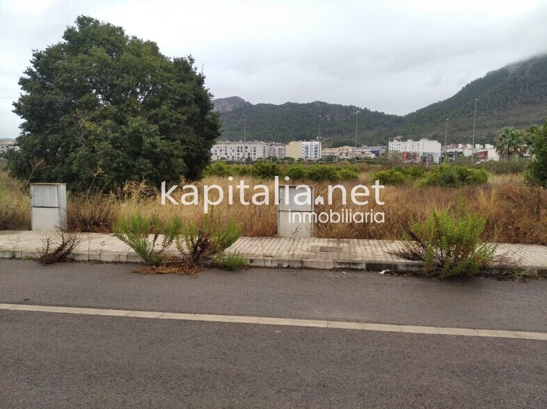 Land in La Pobla de Vallbona, Valencia for sale - Site Plan - Image 2 of 3