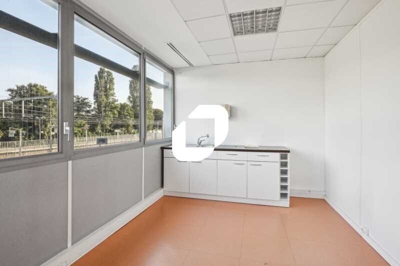 Bureau dans Orsay à vendre - Photo intérieure - Image 3 de 11
