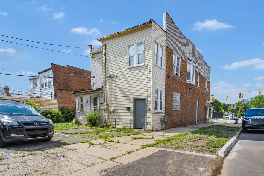 19403 W Warren Ave, Detroit, MI for sale - Building Photo - Image 3 of 20