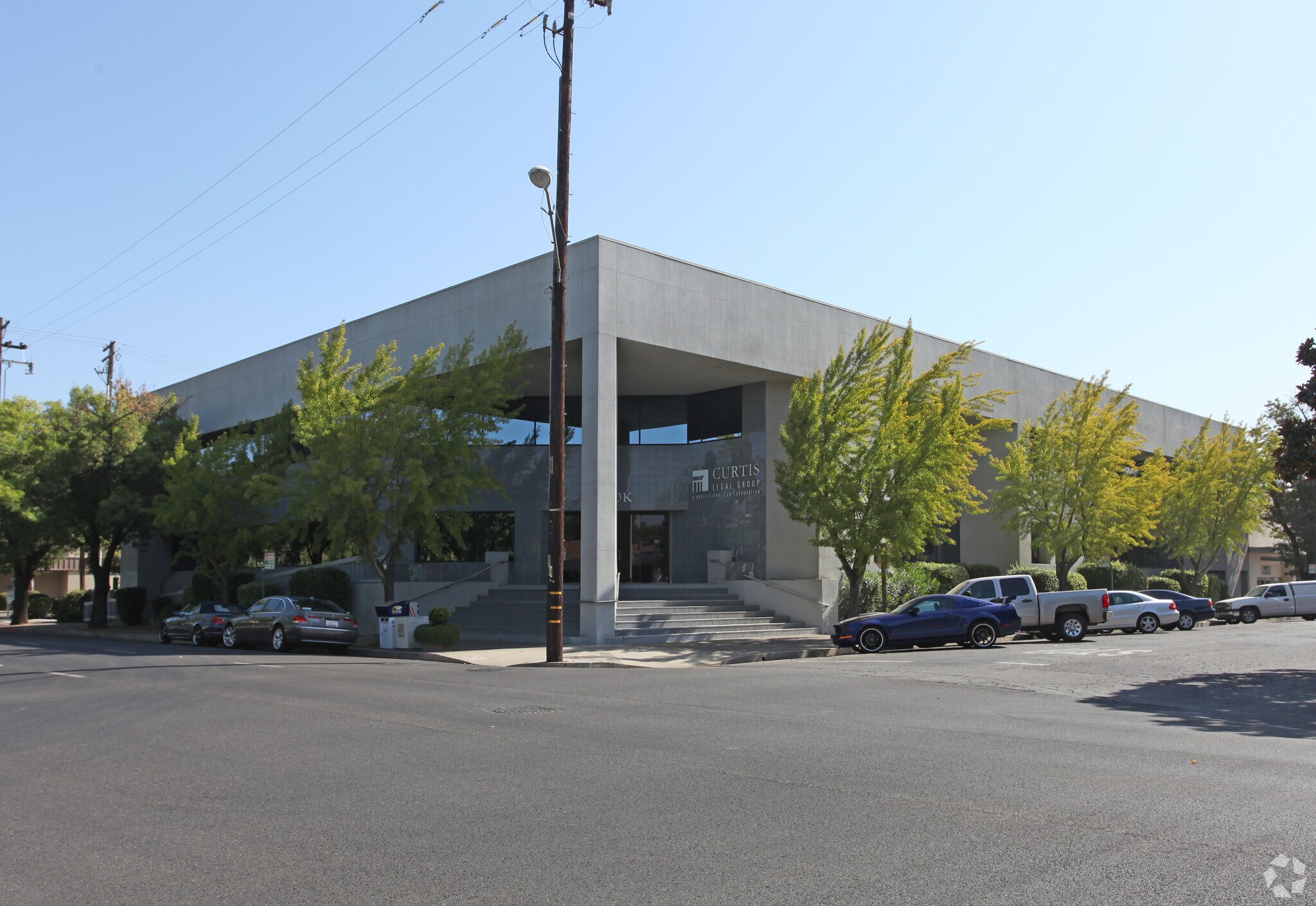 1300 K St, Modesto, CA à louer Photo du bâtiment- Image 1 de 17