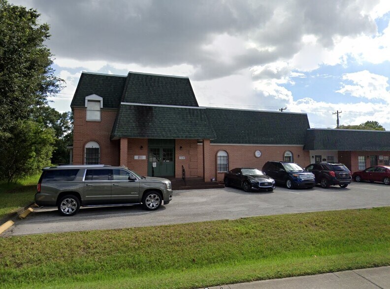 7714 Massachusetts Ave, New Port Richey, FL à louer - Photo du bâtiment - Image 2 de 12